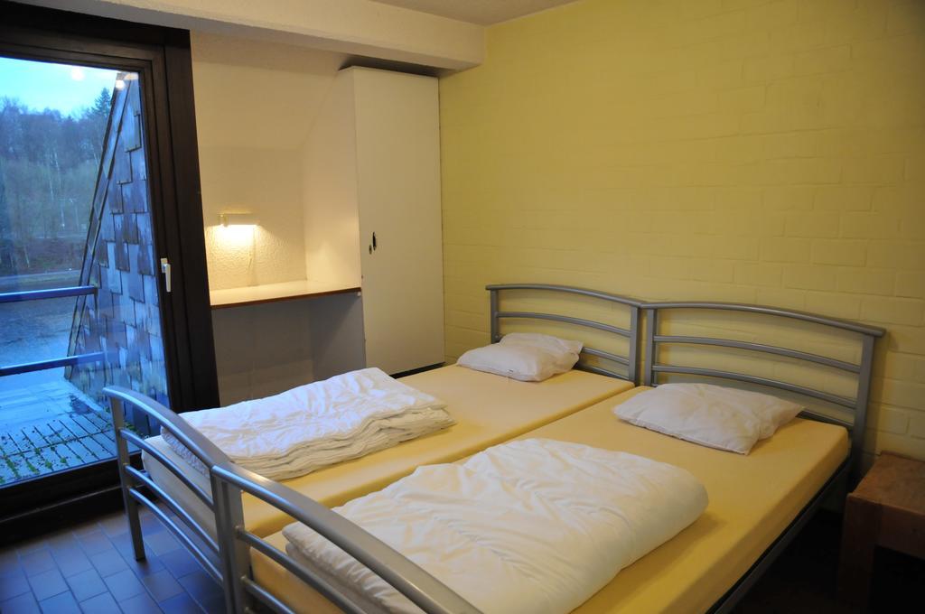 Les Doyards Hotel Vielsalm Room photo